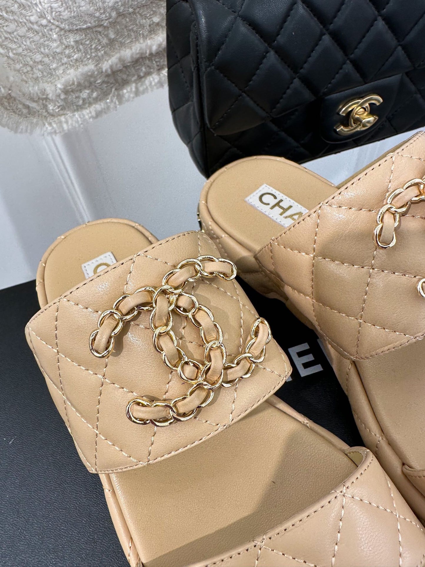 Luxury Shoes Sandals - CHL - 192