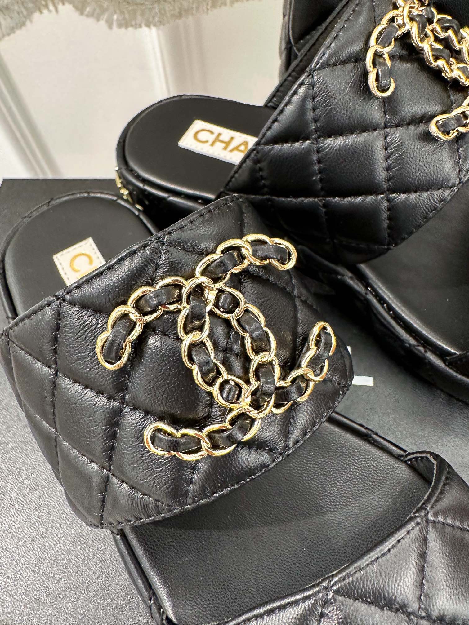 Luxury Shoes Sandals - CHL - 193