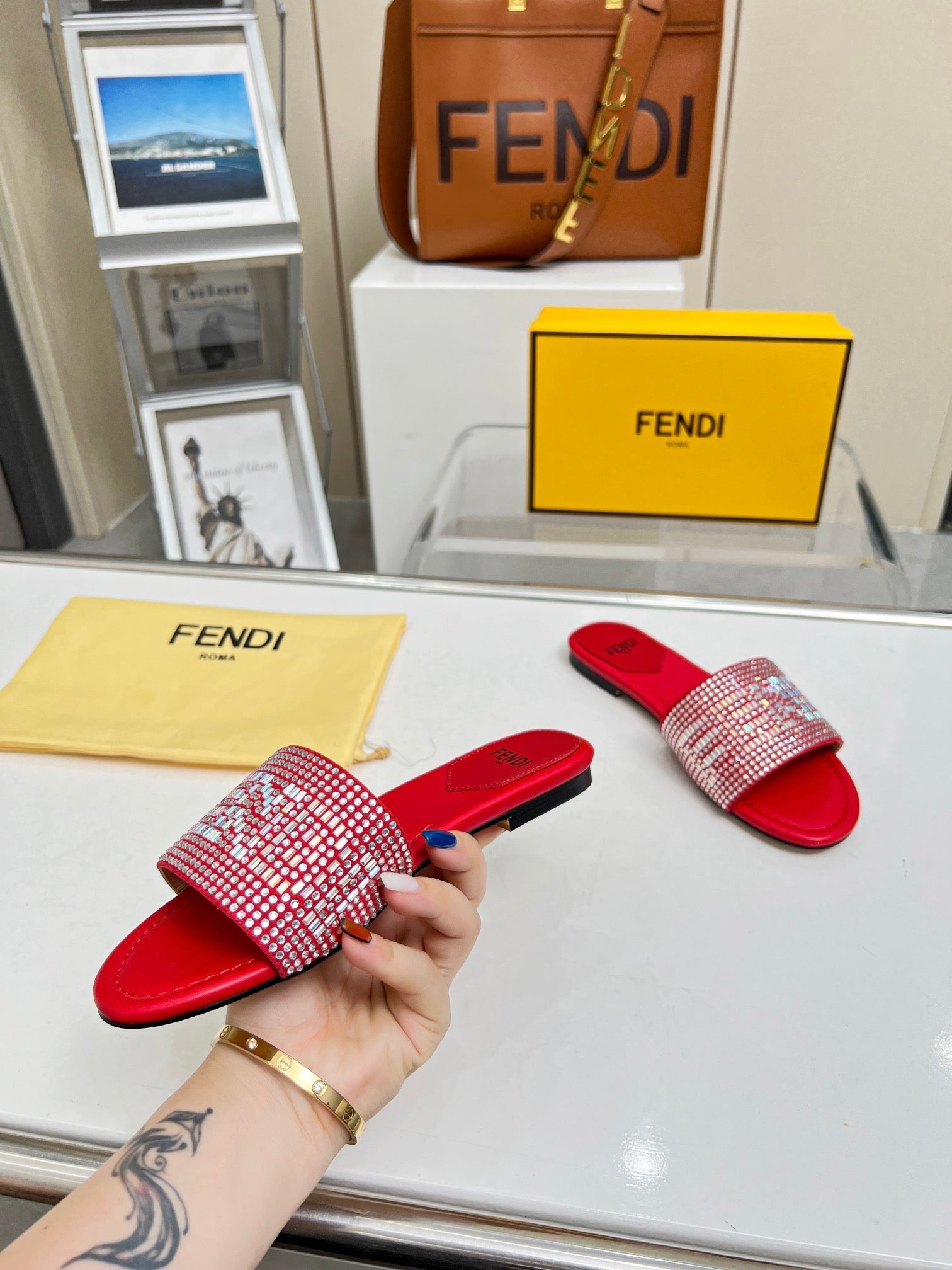 Luxury Shoes - FED - 075