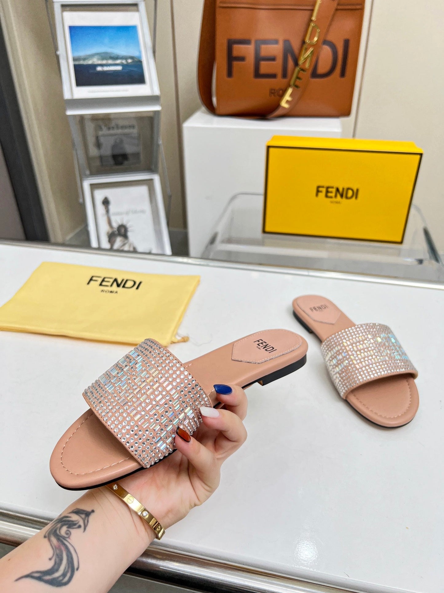 Luxury Shoes - FED - 074