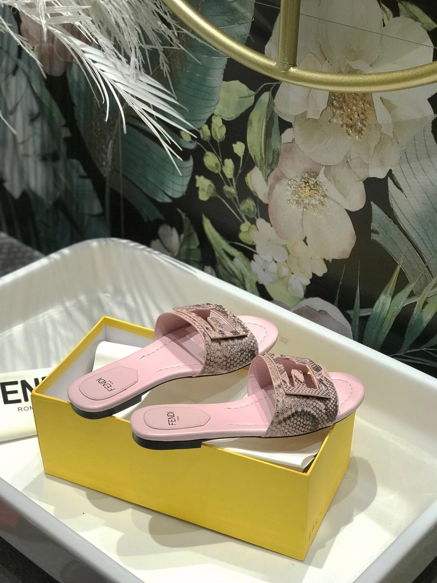 Luxury Shoes - FED - 062