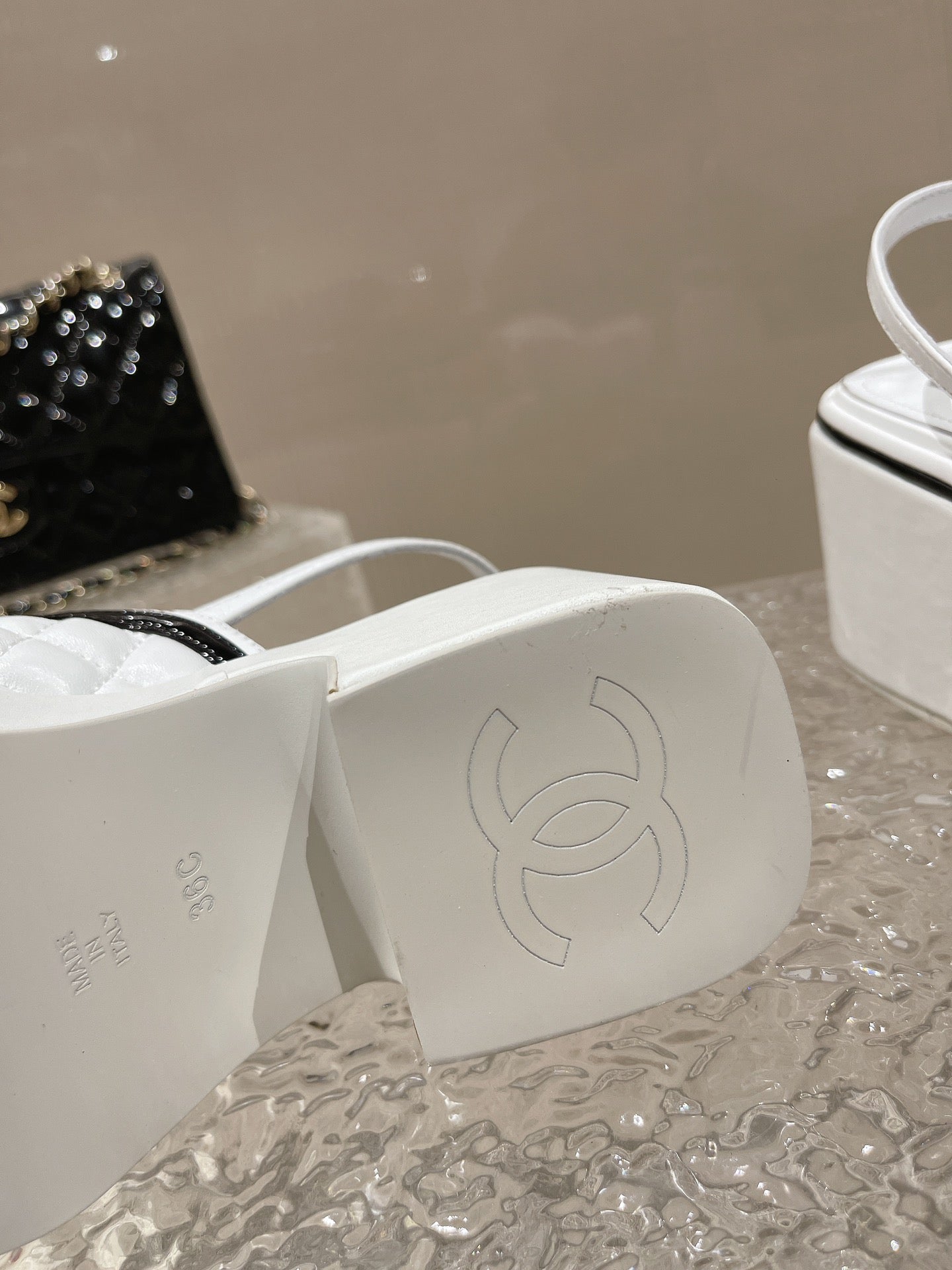 Luxury Shoes Sandals - CHL - 148