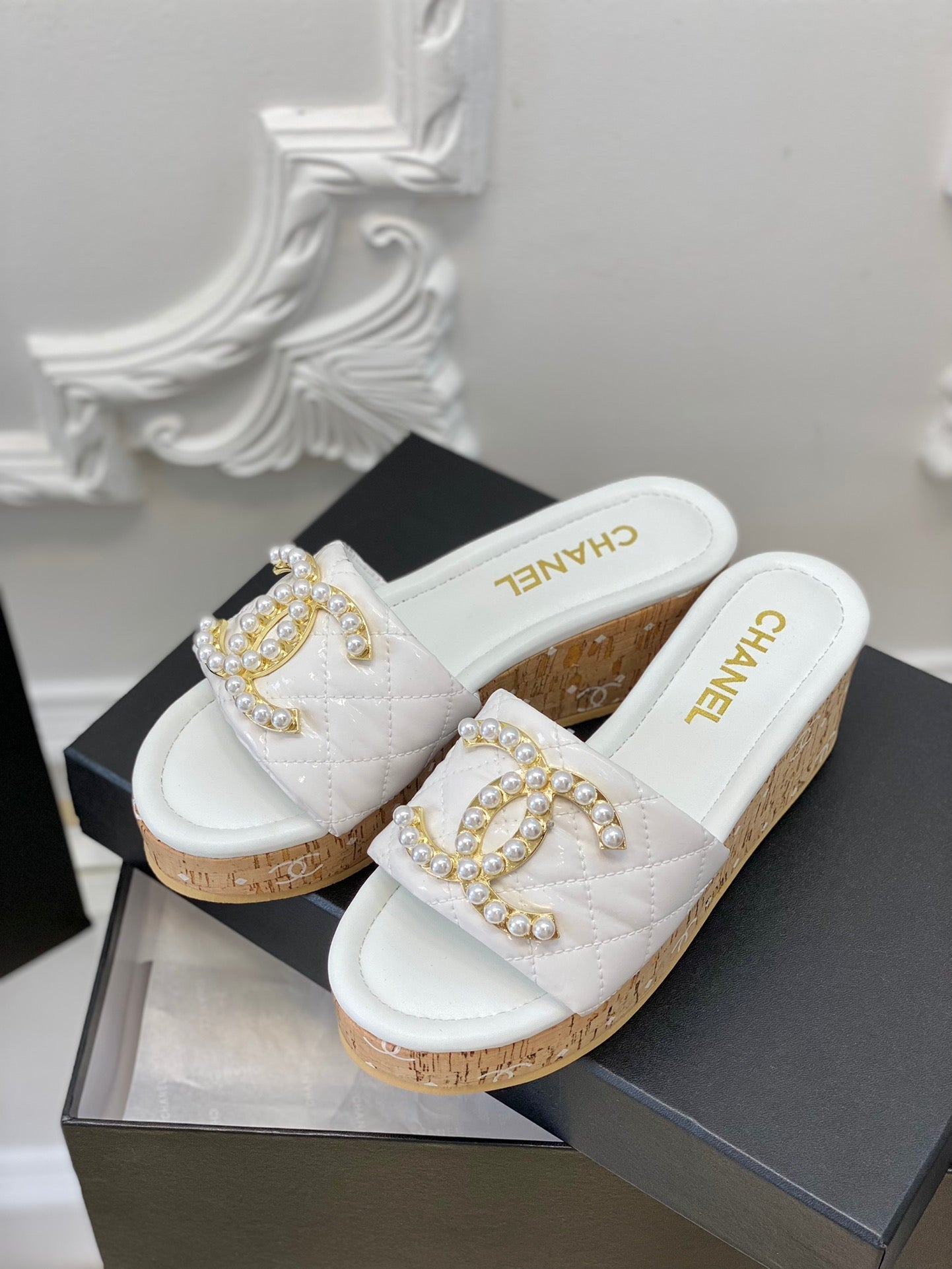 Luxury Shoes Sandals - CHL - 130