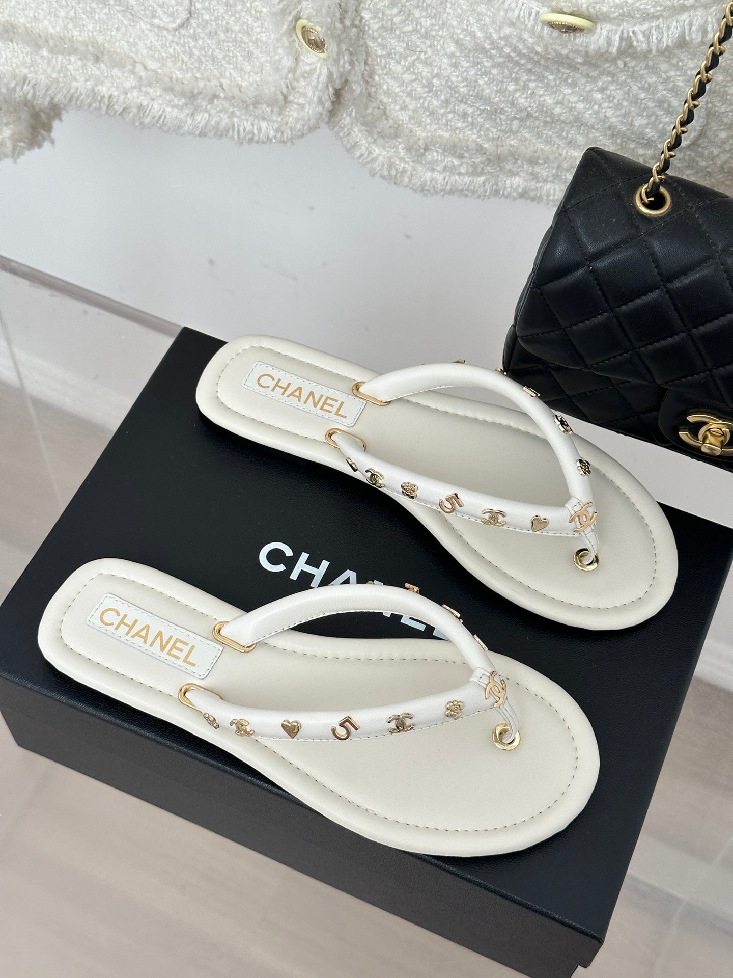 Luxury Shoes Sandals - CHL - 121