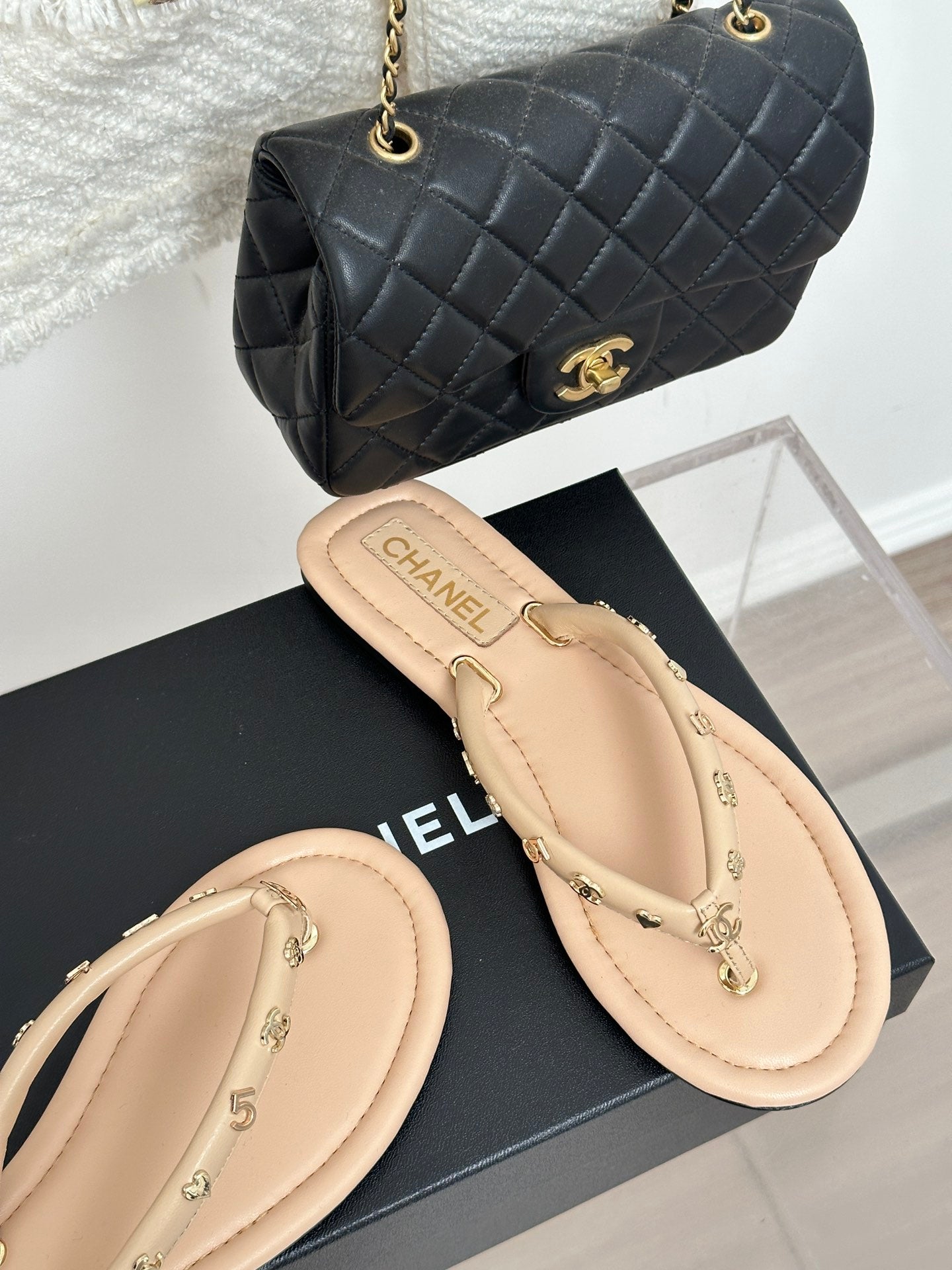 Luxury Shoes Sandals - CHL - 122