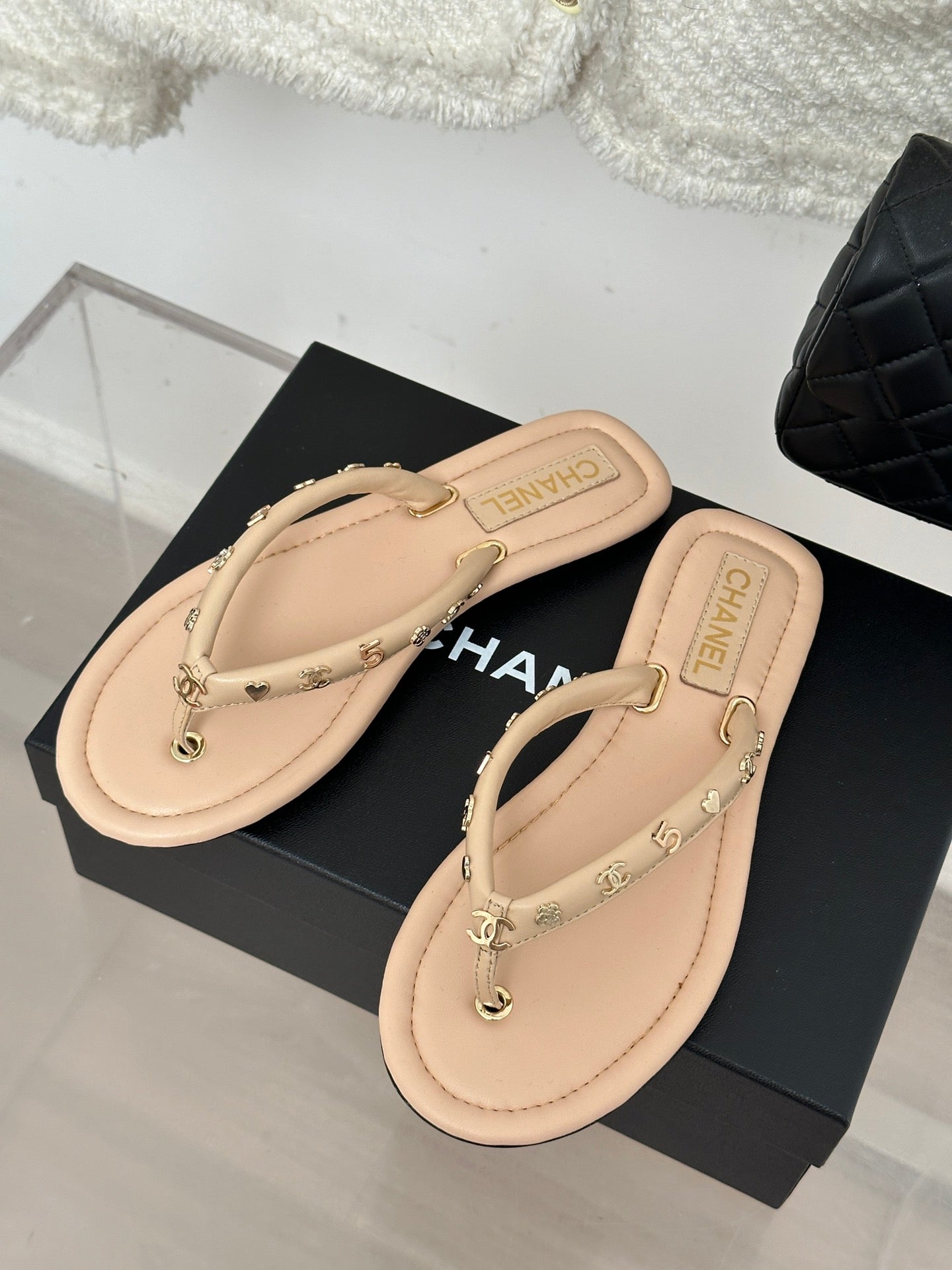 Luxury Shoes Sandals - CHL - 122