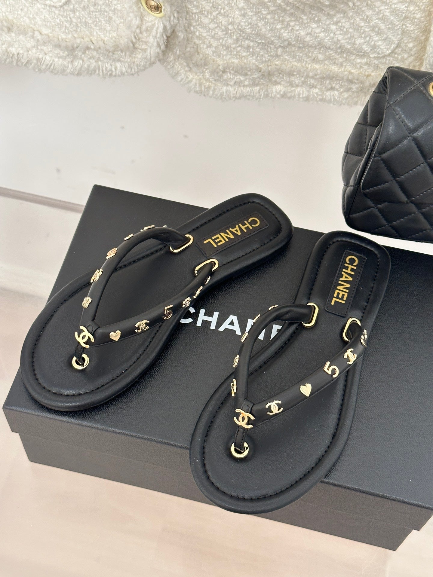 Luxury Shoes Sandals - CHL - 123