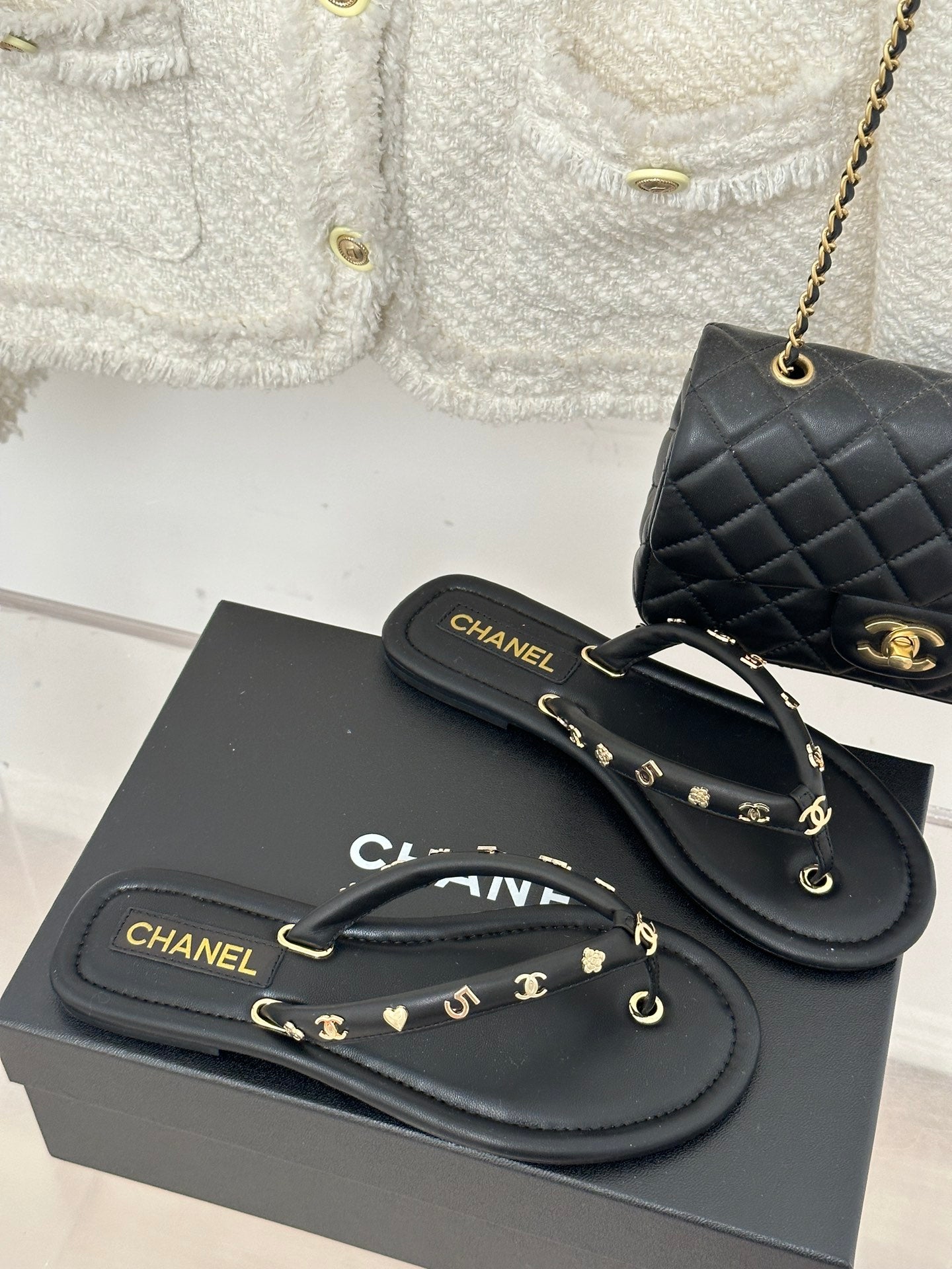 Luxury Shoes Sandals - CHL - 123