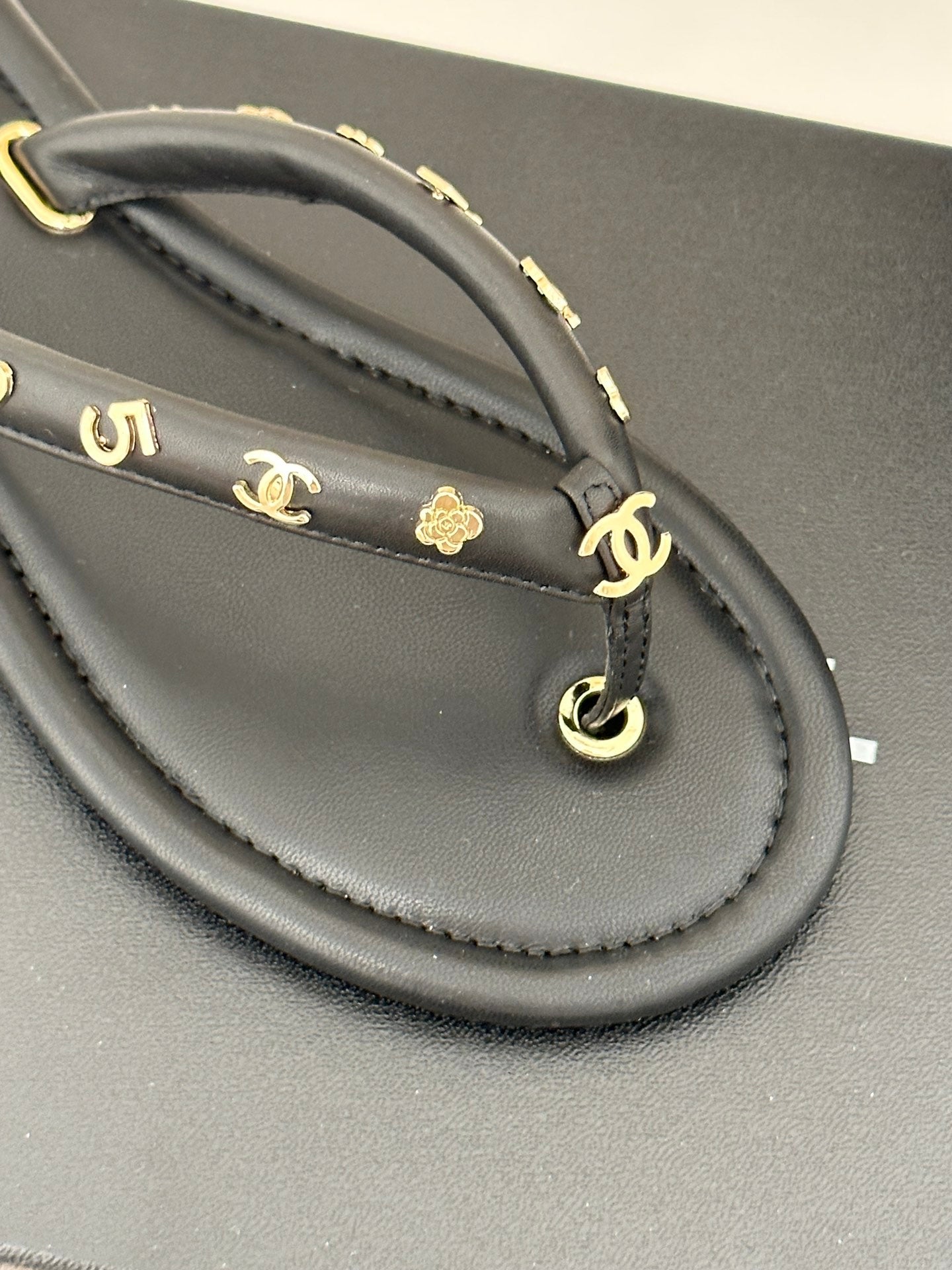 Luxury Shoes Sandals - CHL - 123