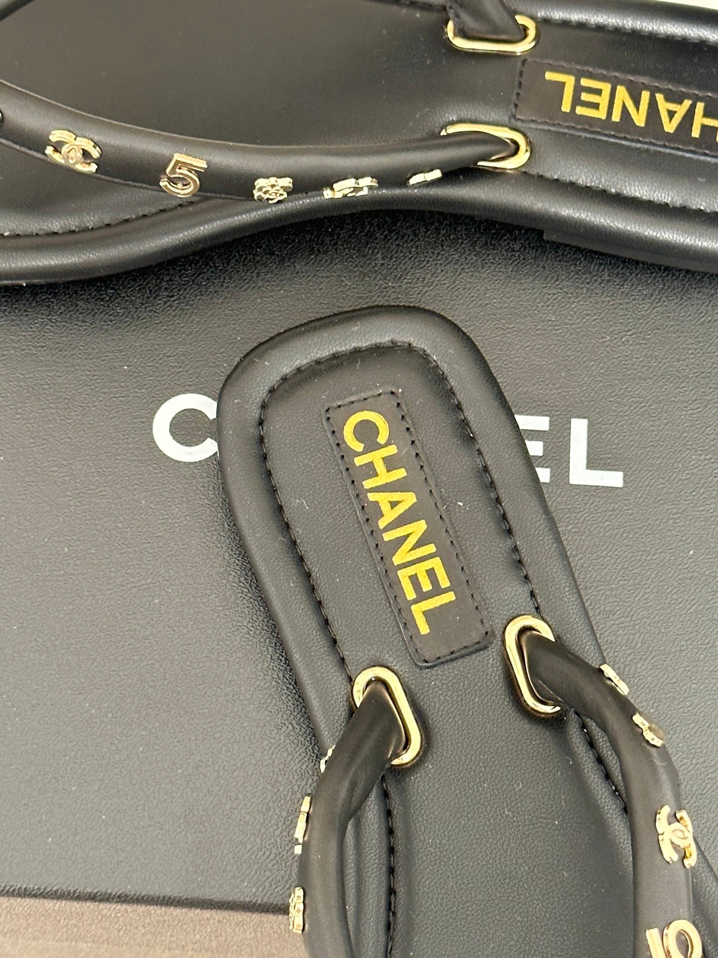 Luxury Shoes Sandals - CHL - 123