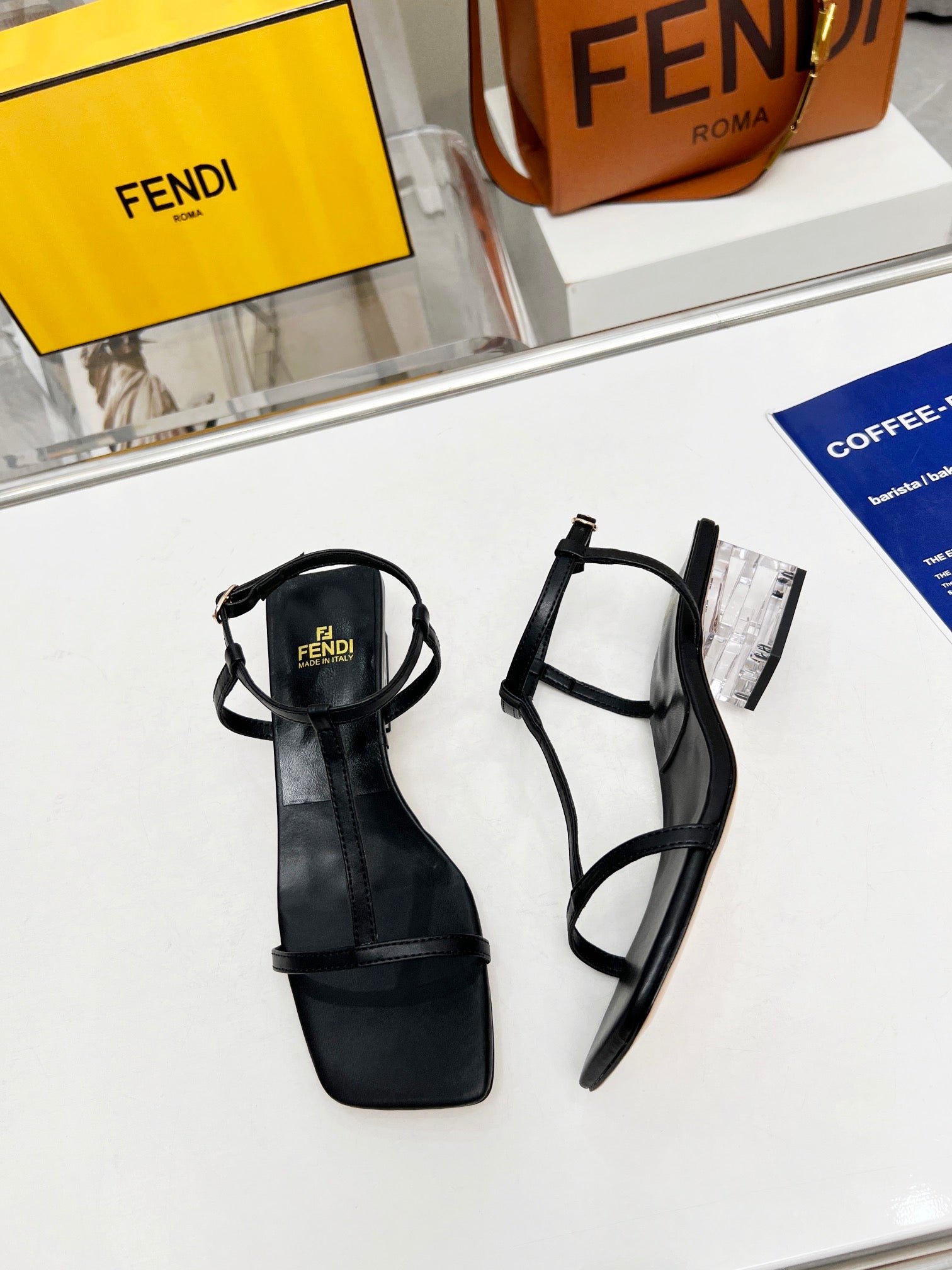 Luxury Shoes - FED - 052