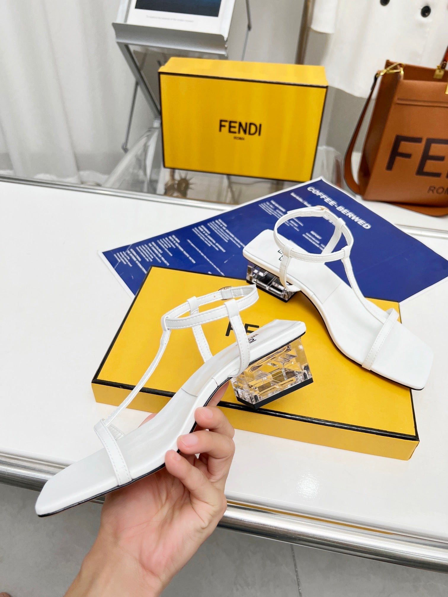 Luxury Shoes - FED - 056