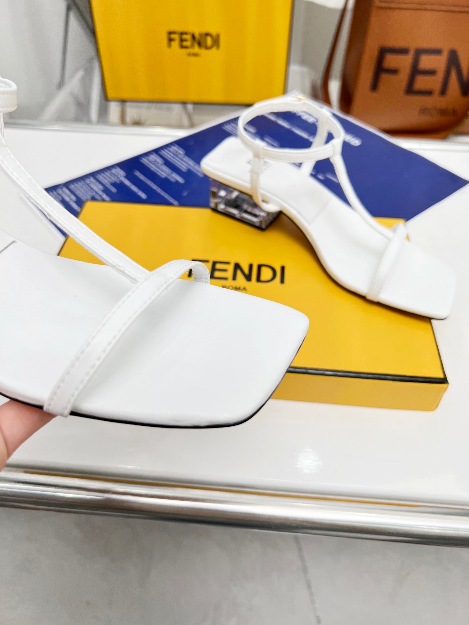 Luxury Shoes - FED - 056