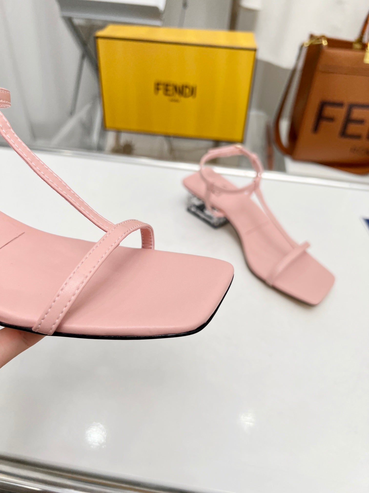 Luxury Shoes - FED - 055