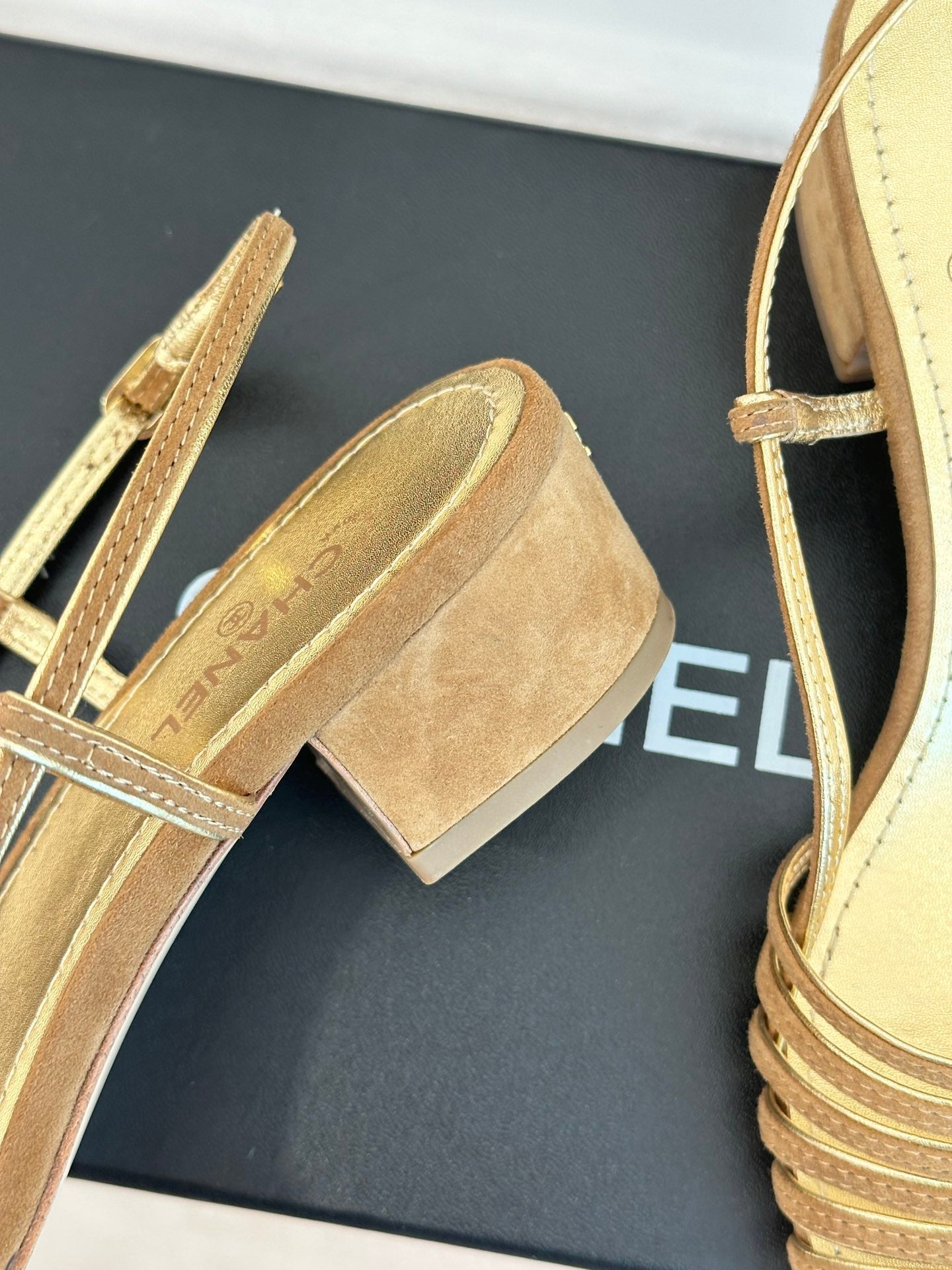 Luxury Shoes Sandals - CHL - 081
