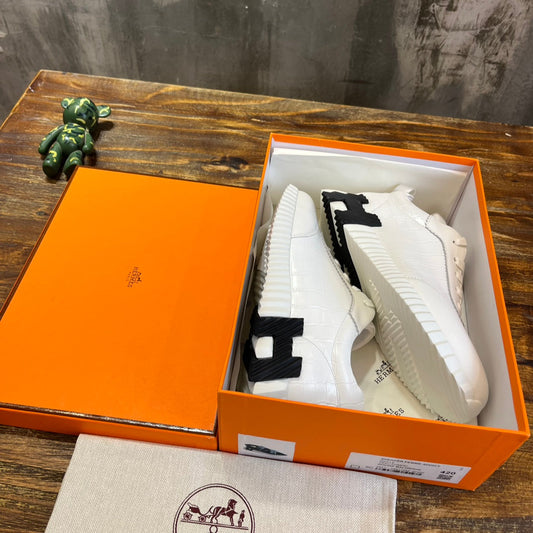 Luxury Shoes - HMS - 040