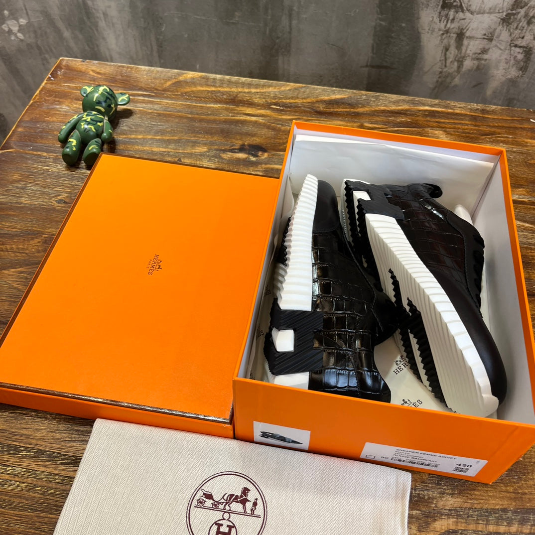 Luxury Shoes - HMS - 042