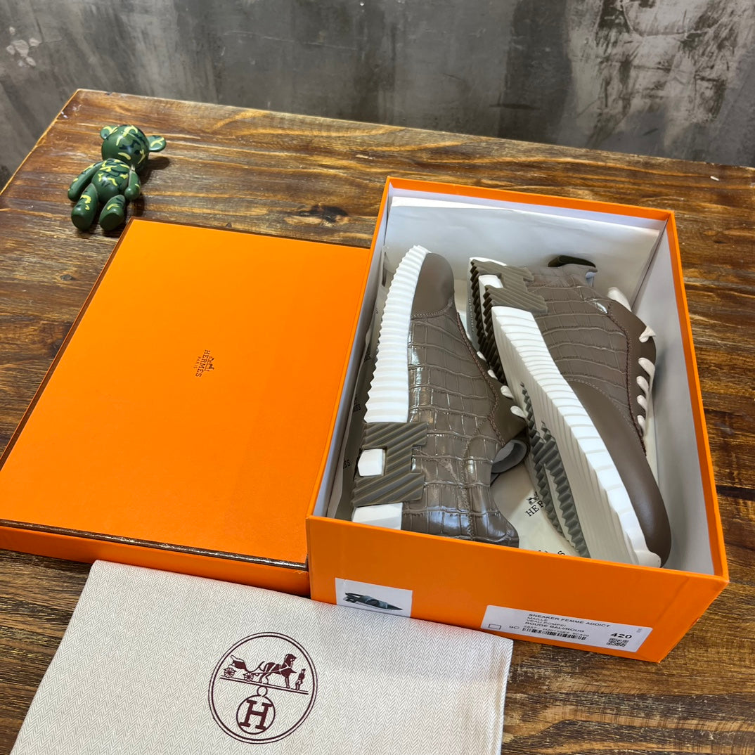 Luxury Shoes - HMS - 046