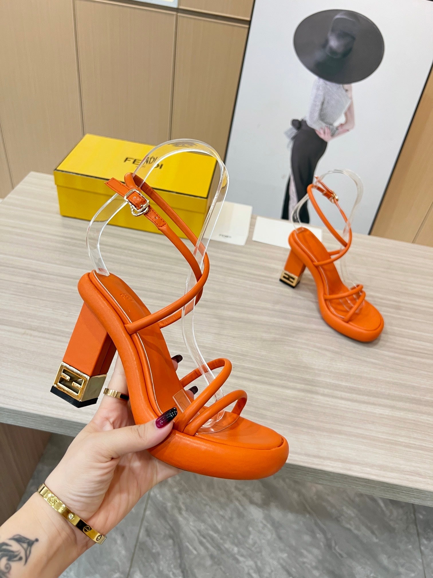 Luxury Shoes - FED - 028