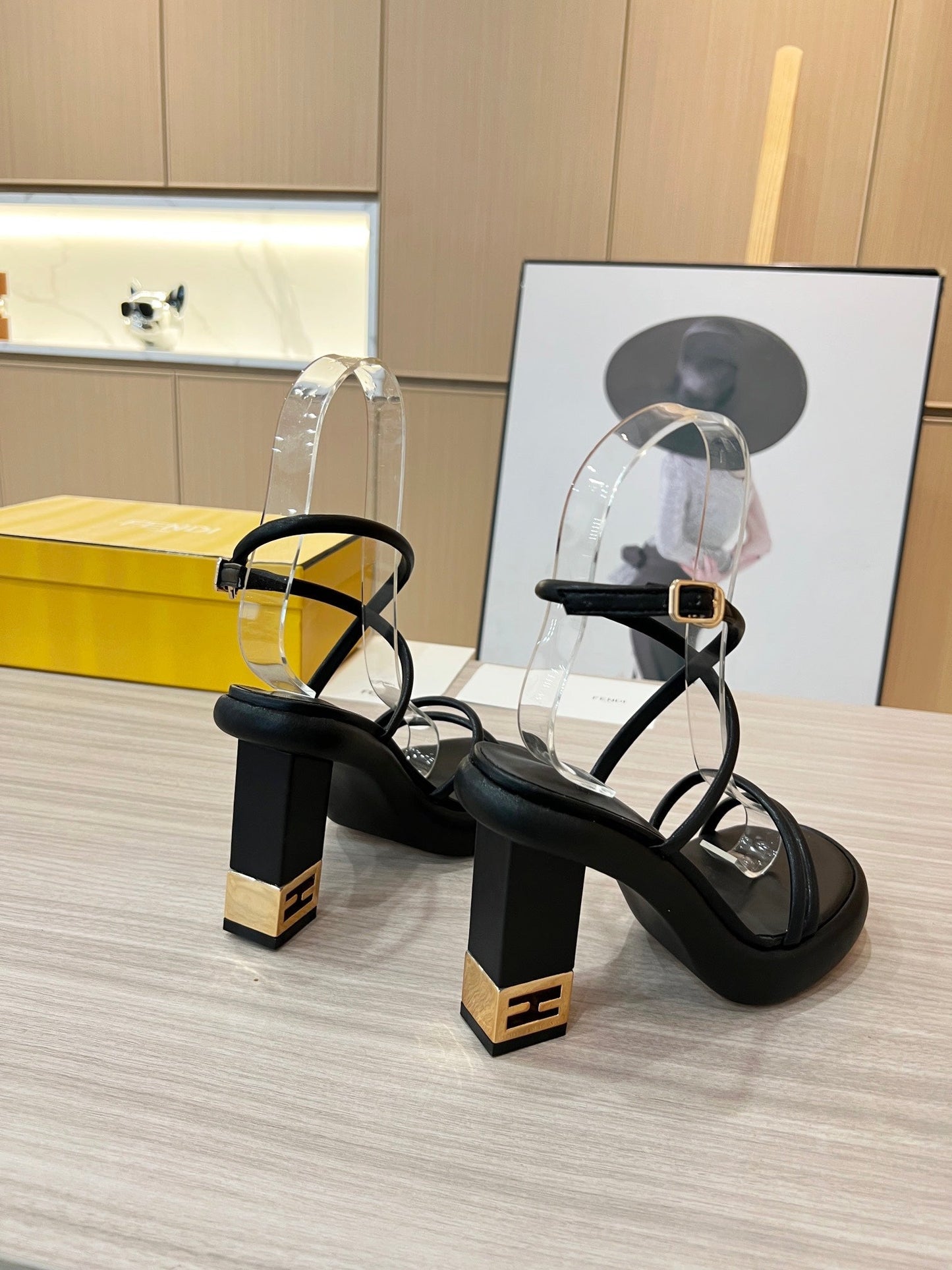 Luxury Shoes - FED - 031