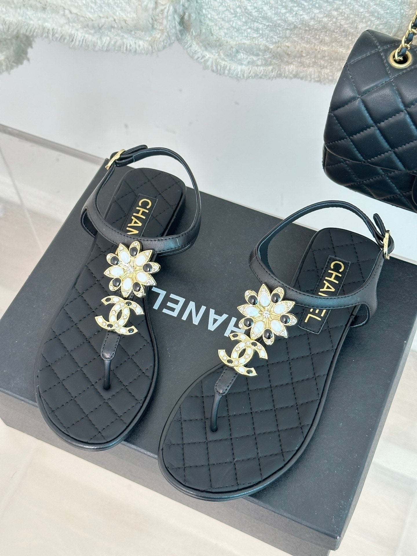 Luxury Shoes Sandals - CHL - 024