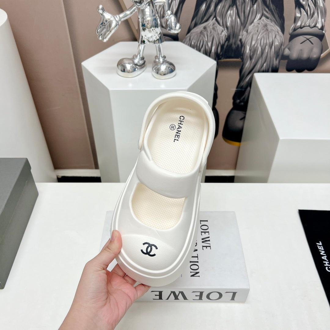 Luxury Shoes Sandals - CHL - 010