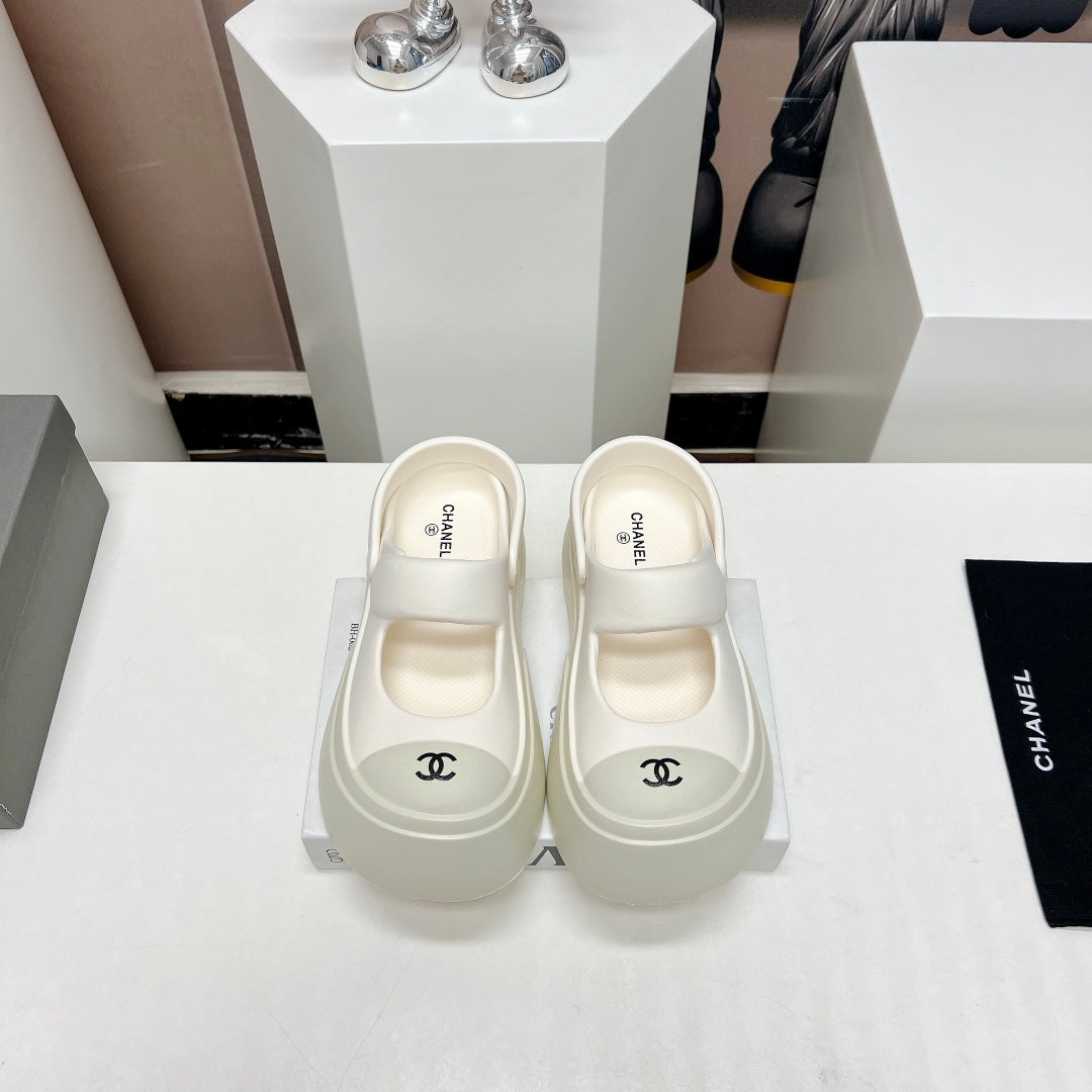 Luxury Shoes Sandals - CHL - 009