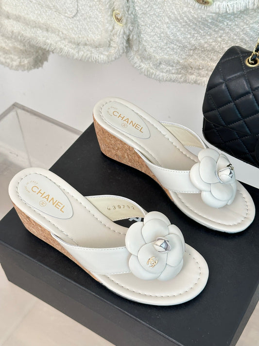 Luxury Shoes Sandals - CHL - 002