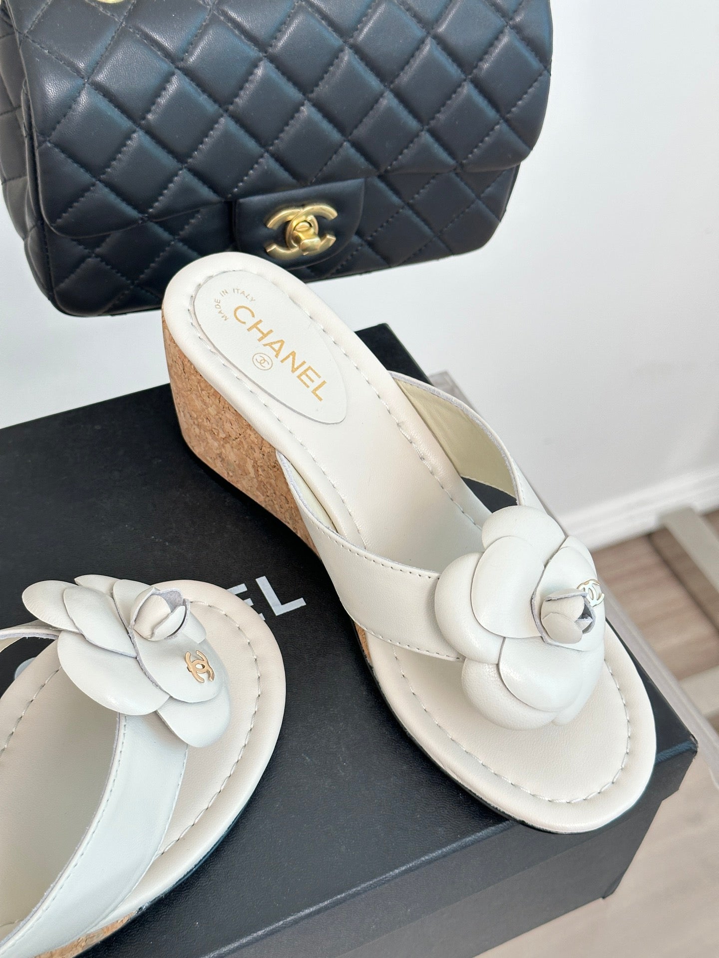 Luxury Shoes Sandals - CHL - 002