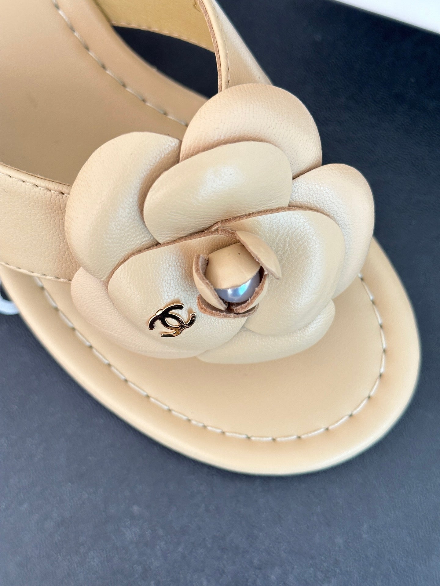 Luxury Shoes Sandals - CHL - 003