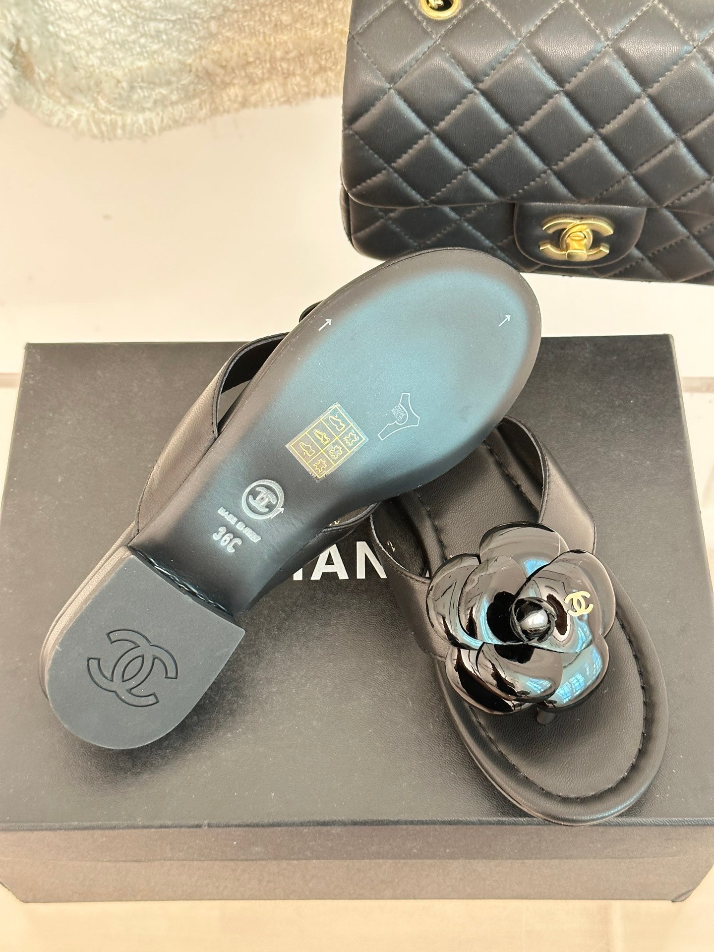 Luxury Shoes Sandals - CHL - 004