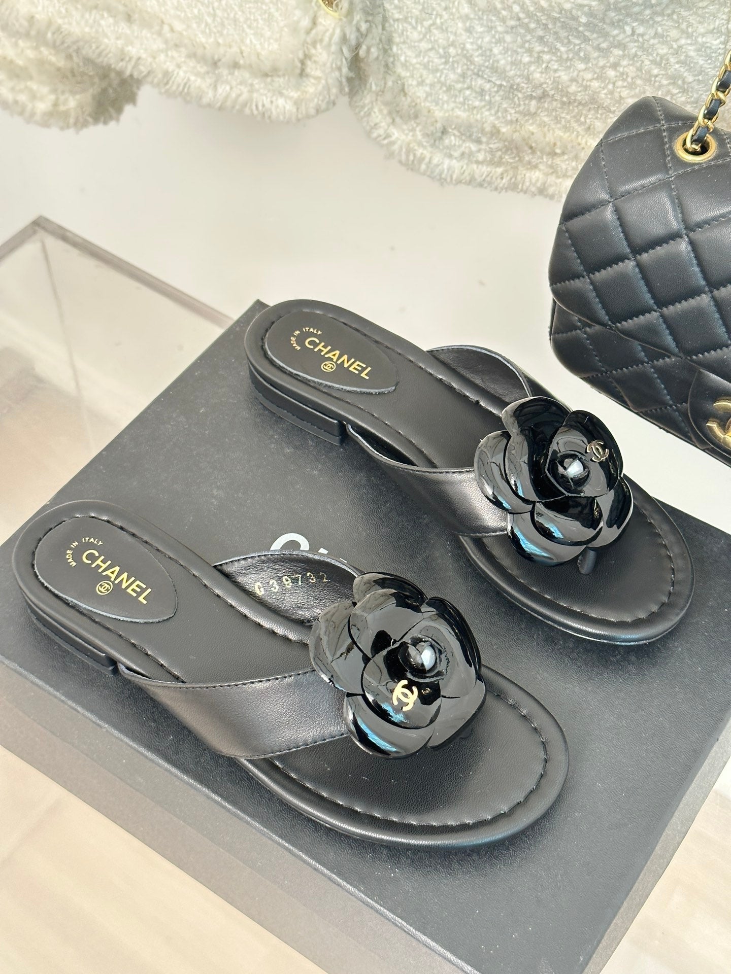 Luxury Shoes Sandals - CHL - 004