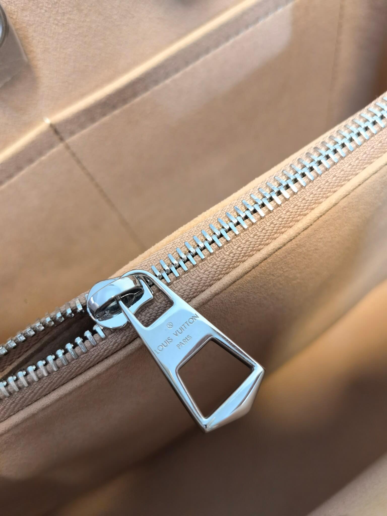 M59953 Marelle Tote MM white handbag free shipping