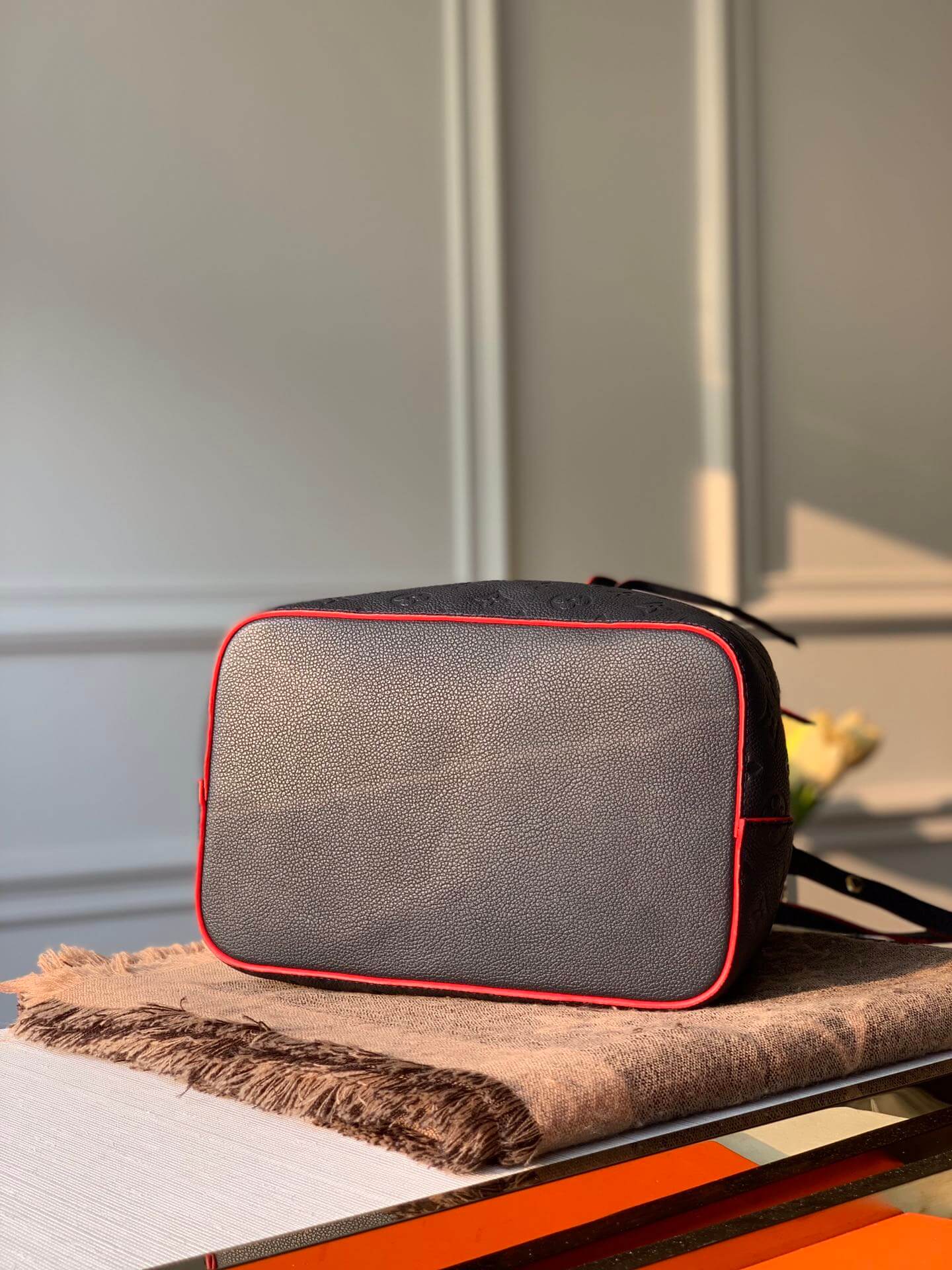 M45306 NéoNoé MM bucket bag Monogram Empreinte dark navy blue