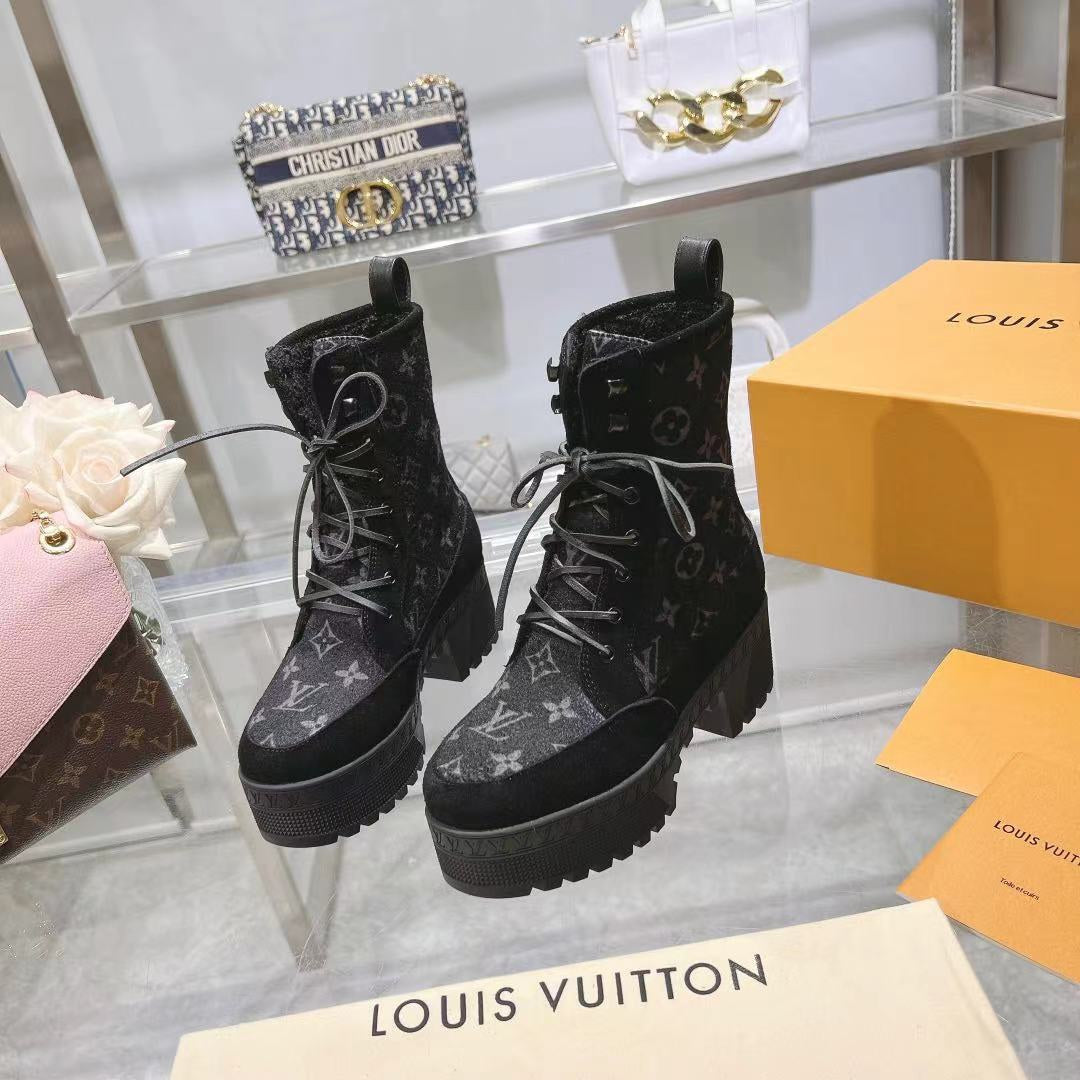 LV LAUREATE PLATFORM DESERT BOOT BLACK 1AC7M0