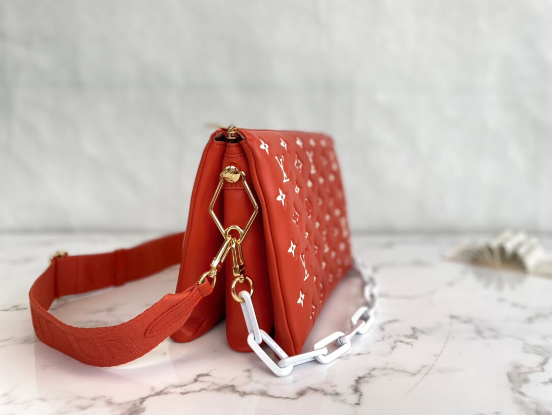 M20761 Coussin PM Monogram 26cm red cowhide-leathe