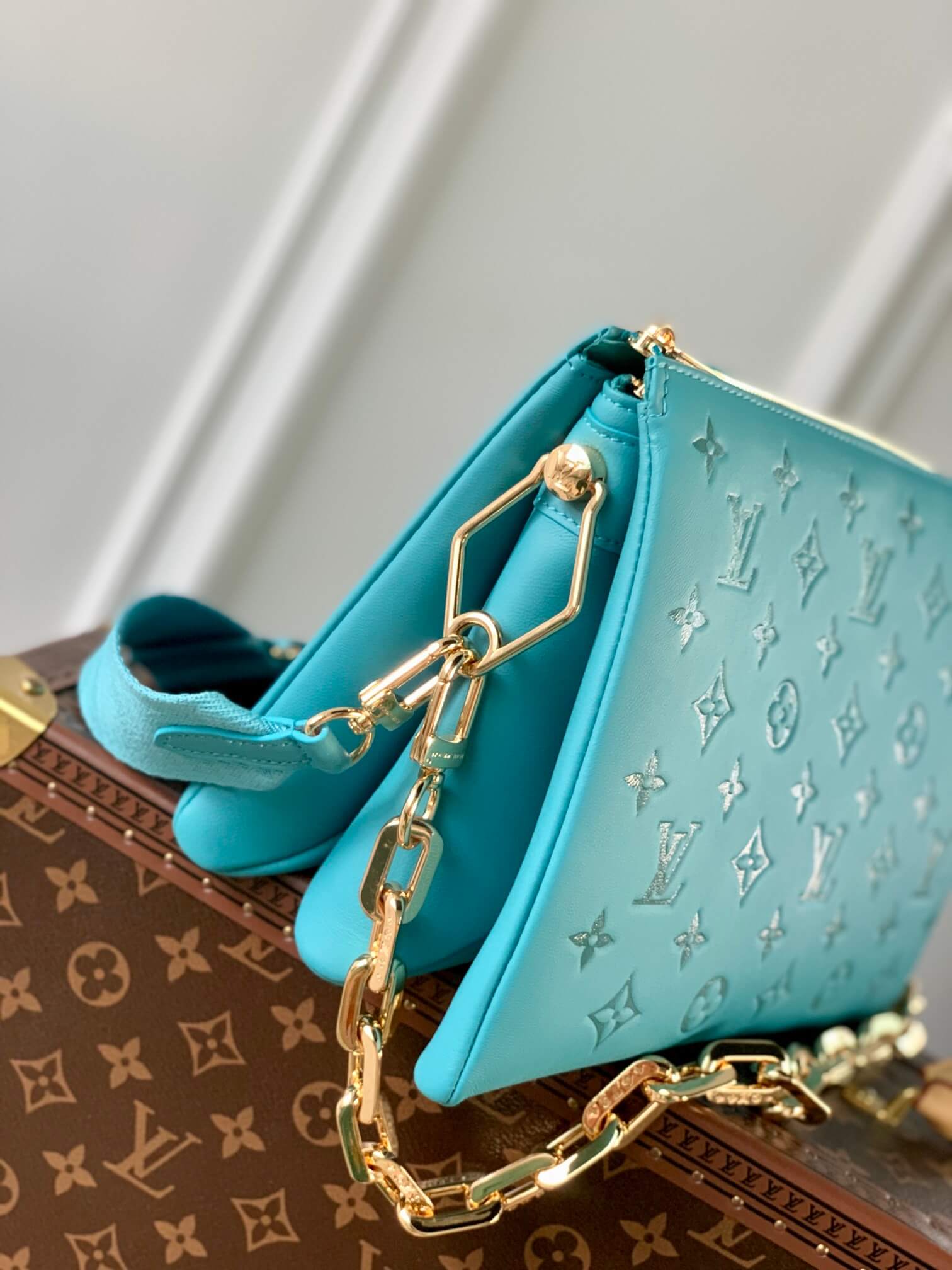 M20769 Coussin PM Monogram Sky blue 26cm Turquoise Blue