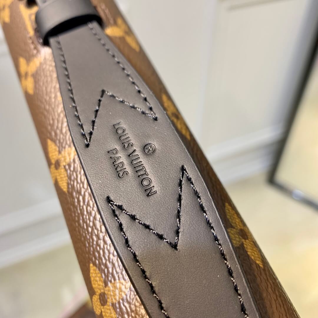 M20835 S Lock Briefcase Taurillon Monogram 39cm briefcase