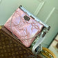 M21056 MAXI MULTI POCHETTE ACCESSOIRES 34CM Pillow Silver / Pale Pink