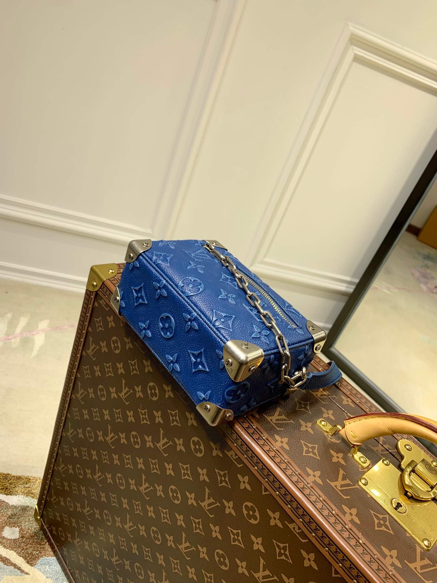 M21368 Mini Soft Trunk Monogram 18.5cm dark blue
