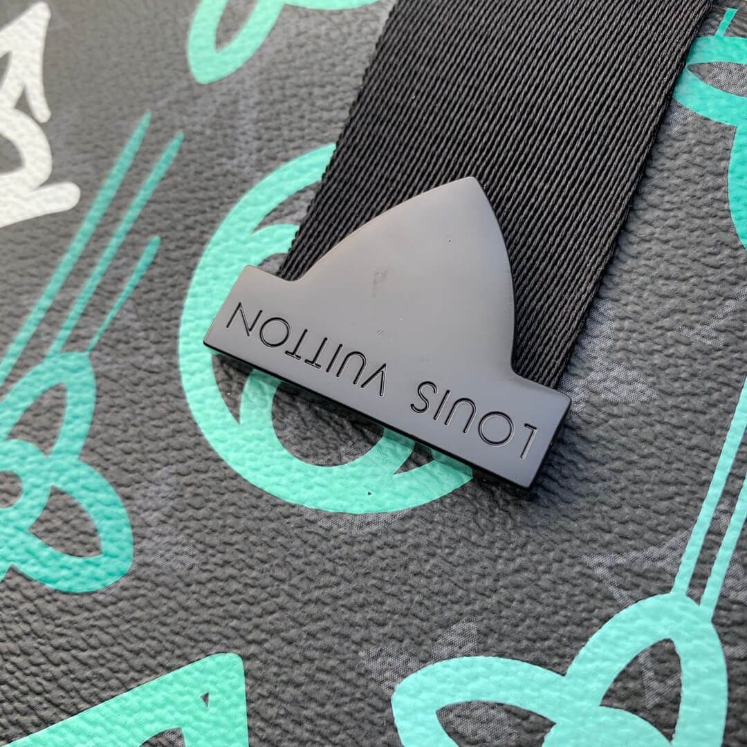 M21394 STEAMER WEARABLE WALLET Sac Plat 35CM green