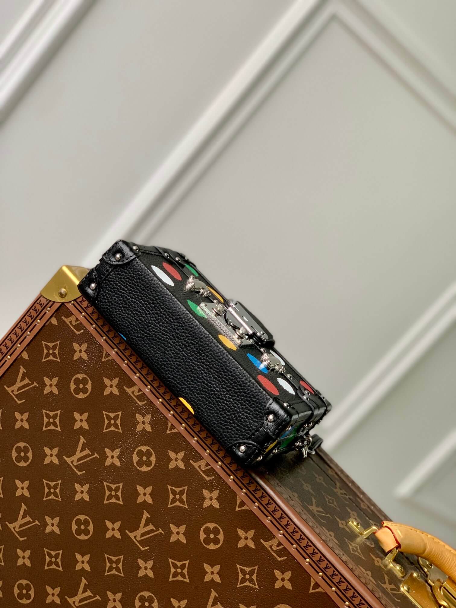 M21621 LU x YK Petite Malle 20cm Black COWHIDE/ REAL LEATHER