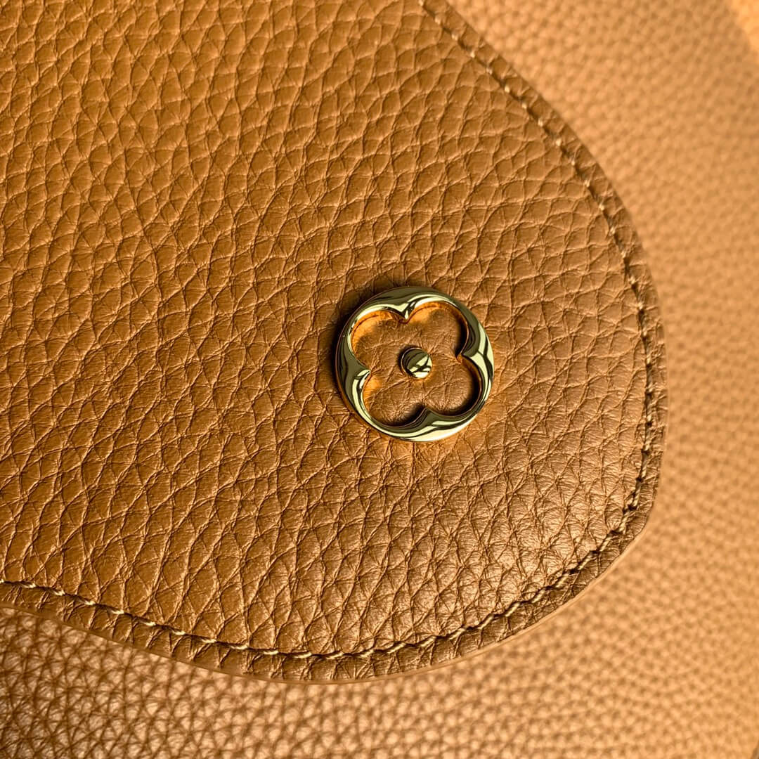 M21798 Capucines MM Taurillon 31cm brown COWHIDE/ REAL LEATHER