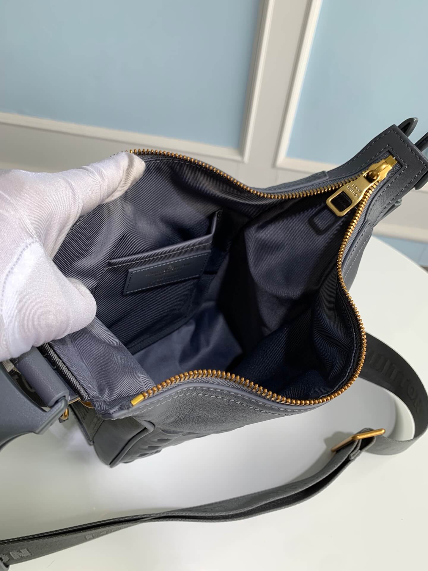 M21812 Cruiser Messenger Sac Plat 16.5CM iron gray