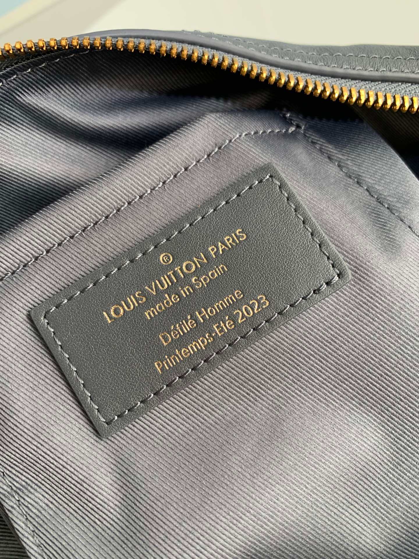 M21812 Cruiser Messenger Sac Plat 16.5CM iron gray