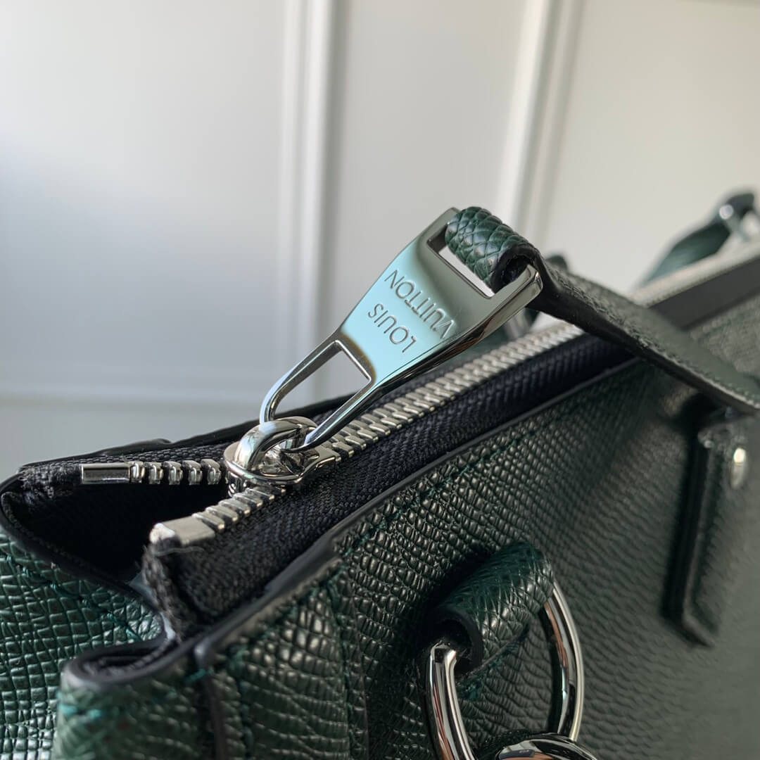 M30810 SLIM BRIEFCASE briefcase Taïga 40CM green