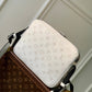 M30873 Outdoor Messenger 26cm Monogram Off white