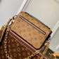 M46279 POCHETTE METIS EAST WEST yellow monogram