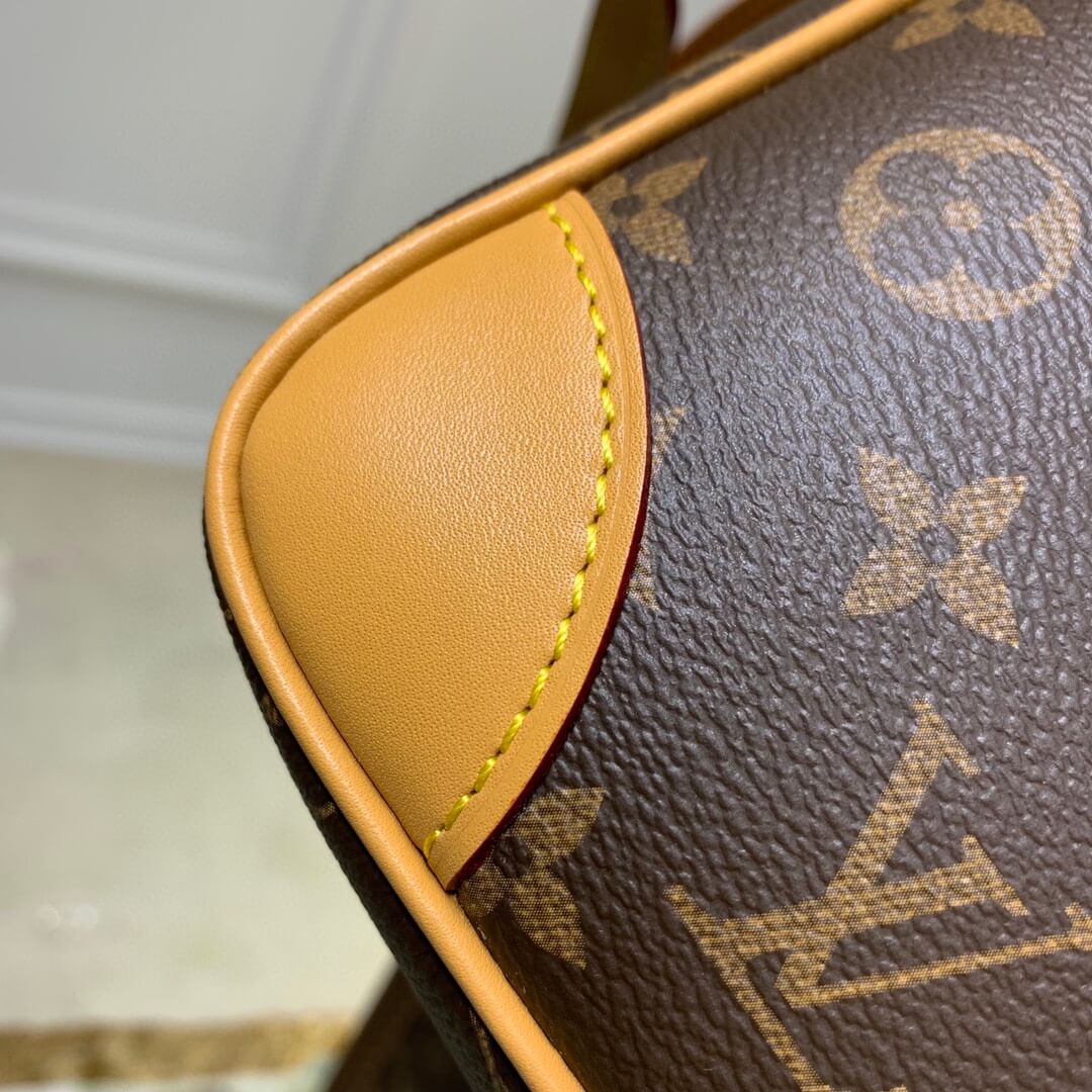 M51272 Vintage Unisex Monogram 29CM yellow