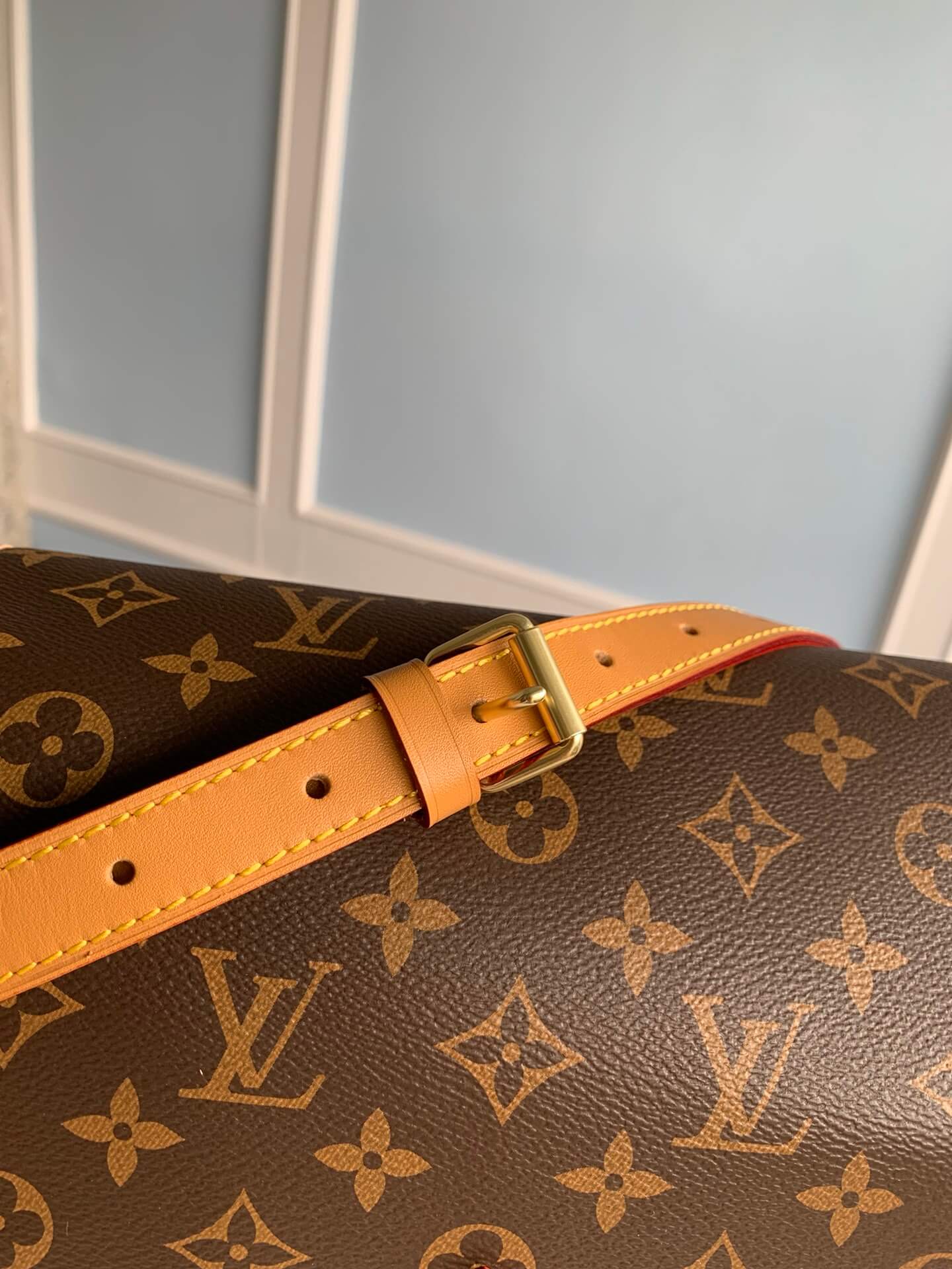 M51273 Boulogne Sac Plat Monogram 37CM